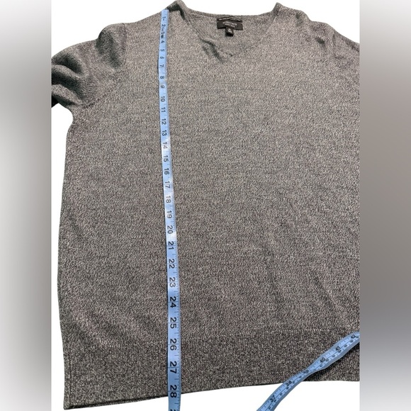 Nordstrom Men's Shop V-Neck 100% Italian Merino Wool Sweater Dk Gray Size XL - Picture 3 of 6